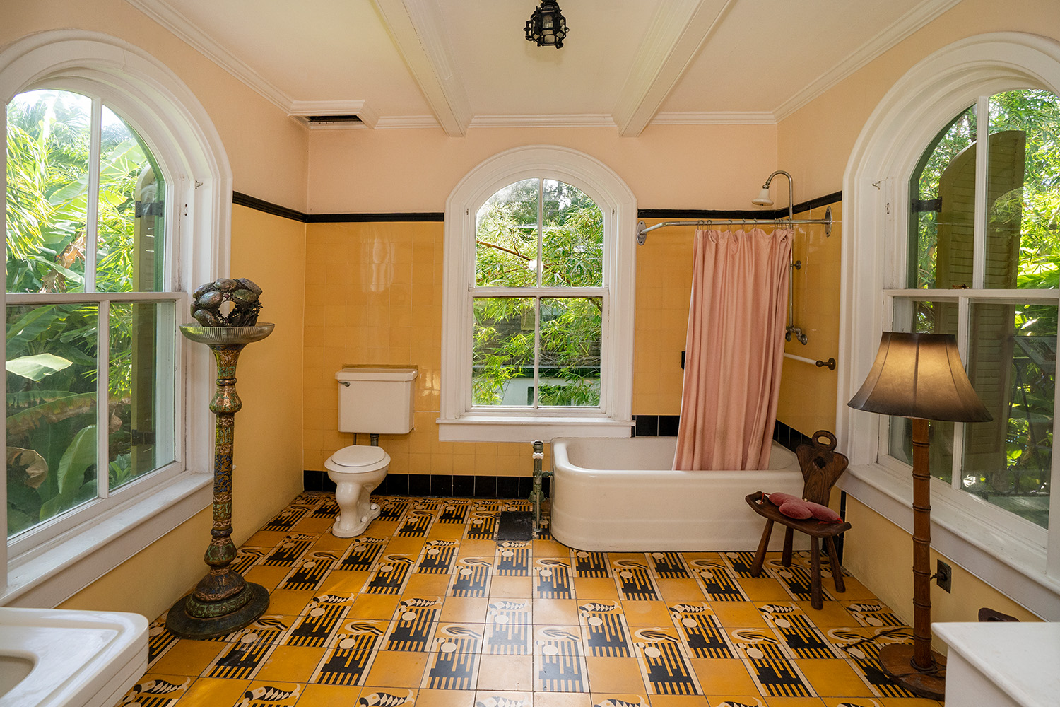Hemingway's Key West house, bathroom.