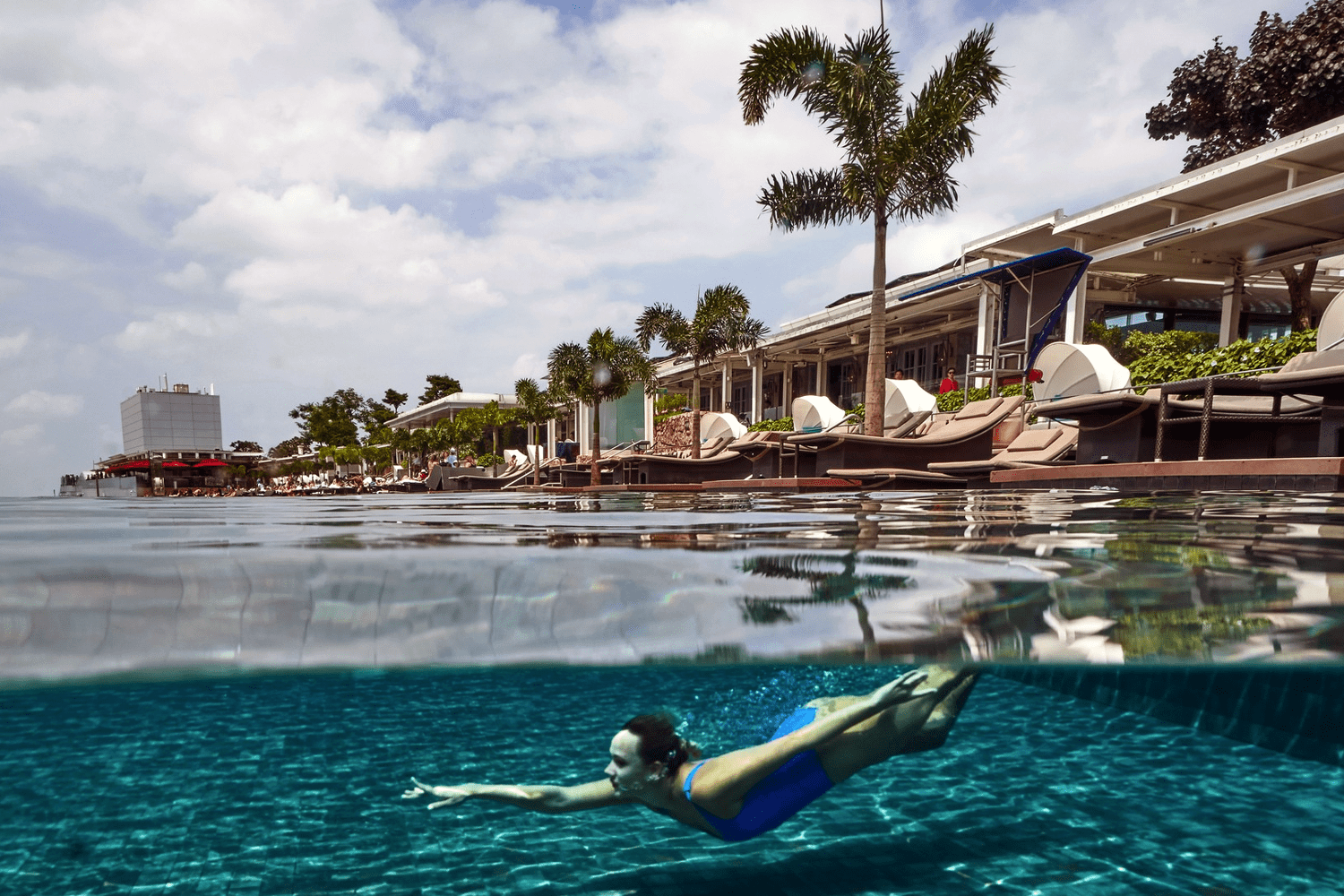 The world’s largest rooftop infinity pool