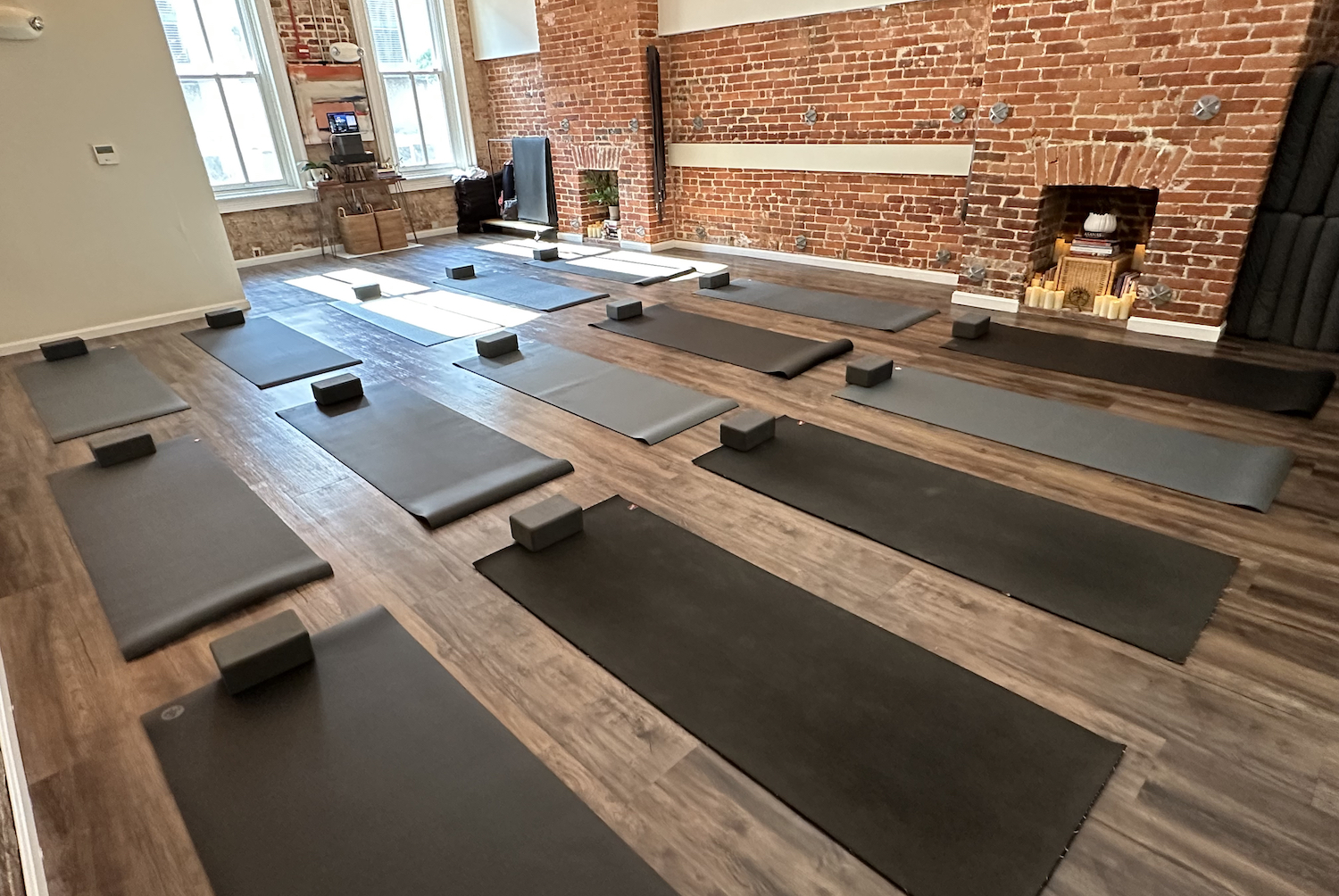 Set in the heart of Downtown DC, Mimi Reiger Yoga places a heavy emphasis on community