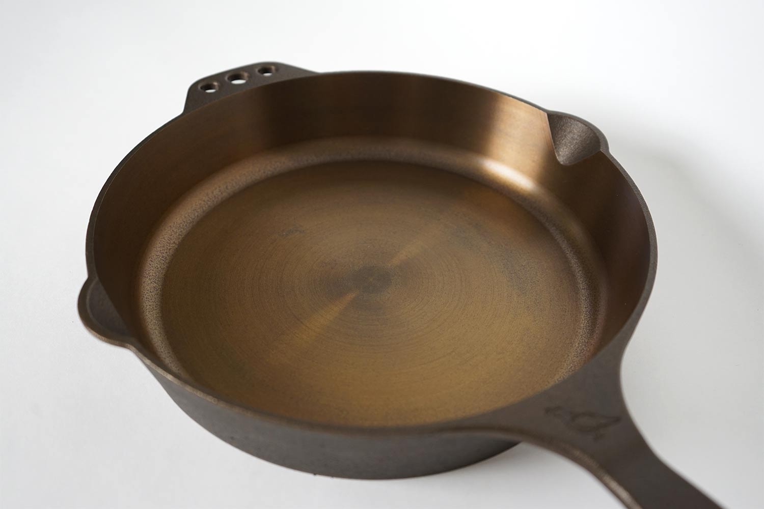 A cast iron skillet from Smithey Ironware. It's one of our favorite cast iron skillets and American-made products.