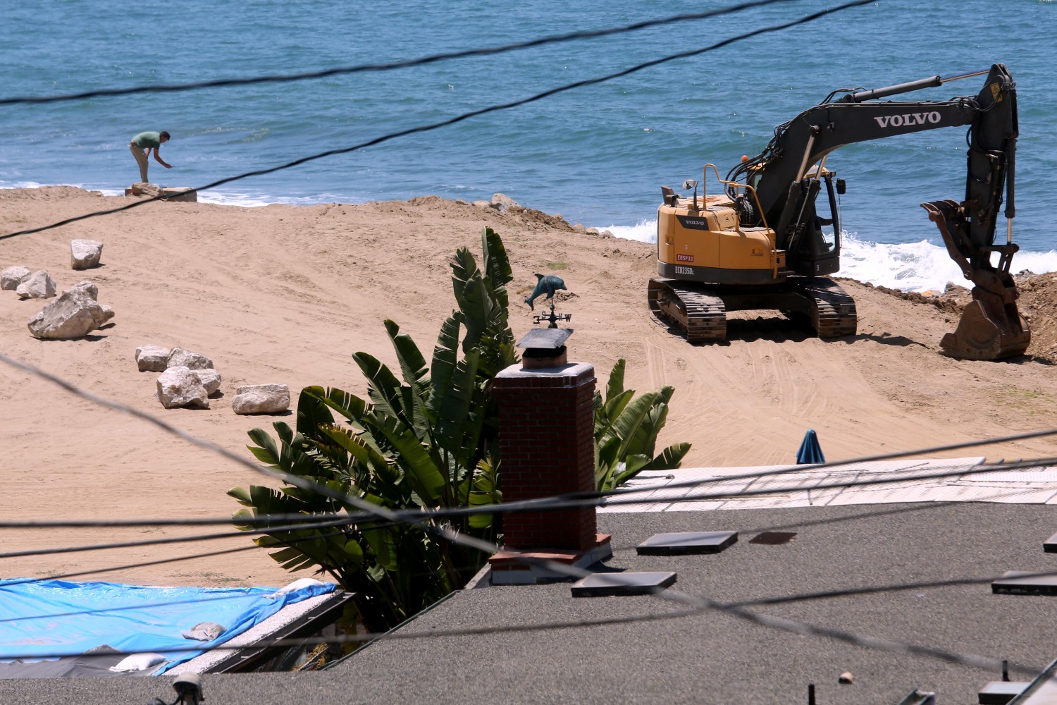 Landslide damage in Rancho Palos Verdes