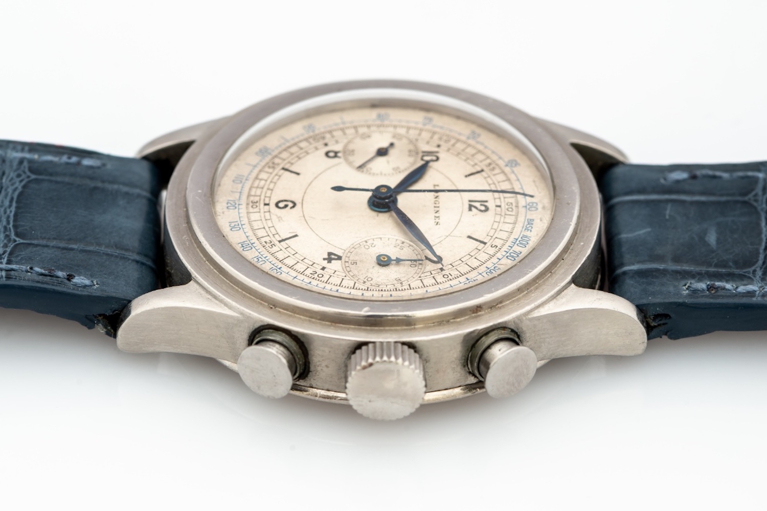 The Longines Chronograph cal. 13ZN ref. 4270 is regarded by watch snobs as one of the finest mechanical movements ever made