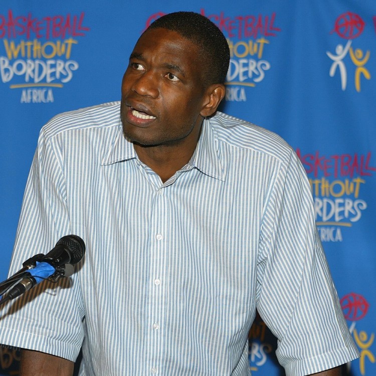 Dikembe Mutombo