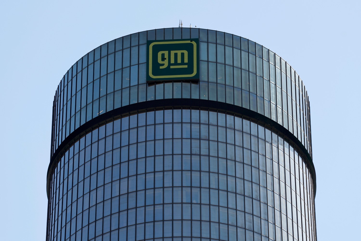 GM logo on building