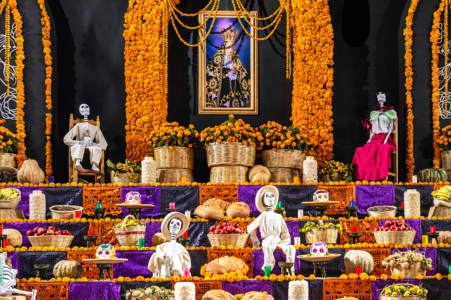 A community altar on display in Oaxaca