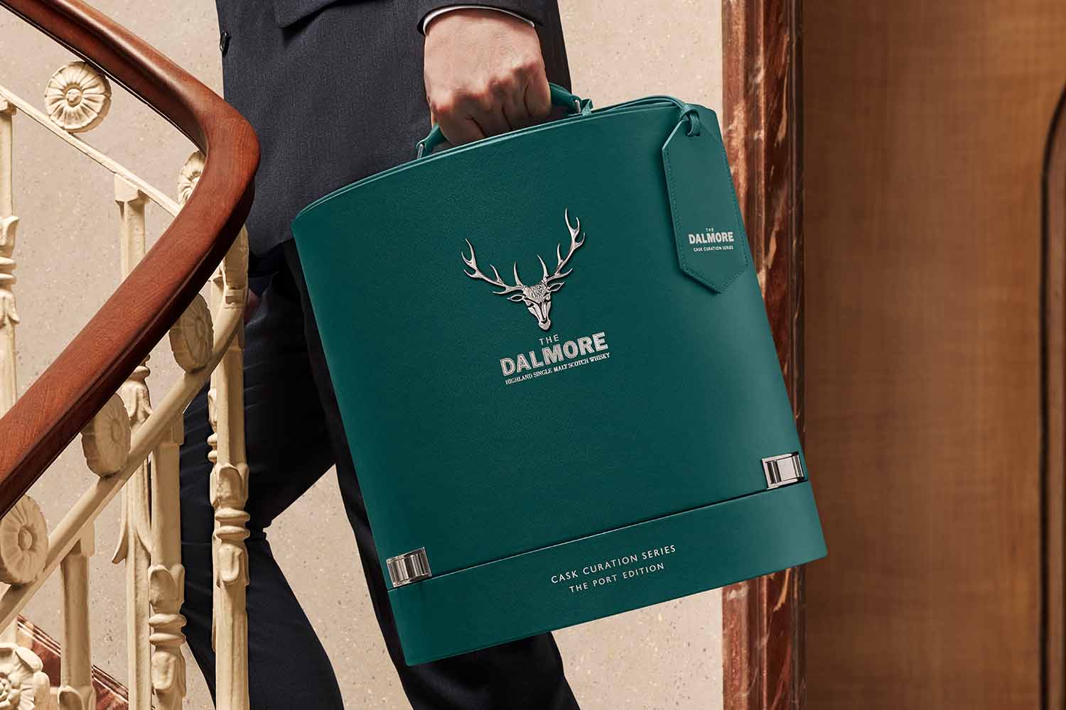 The Dalmore Cask Curation Series case