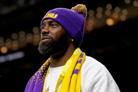 Football Hall of Famer Randy Moss Reveals Cancer Diagnosis