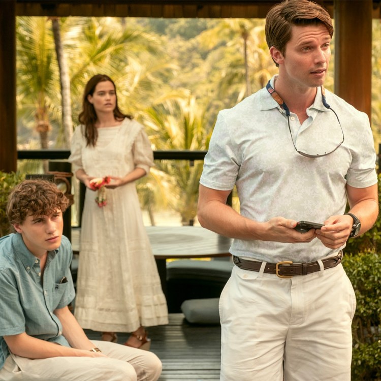 Patrick Schwarzenegger, Sam Nivola and Sarah Catherine Hook as the Ratliff siblings in "The White Lotus" season three